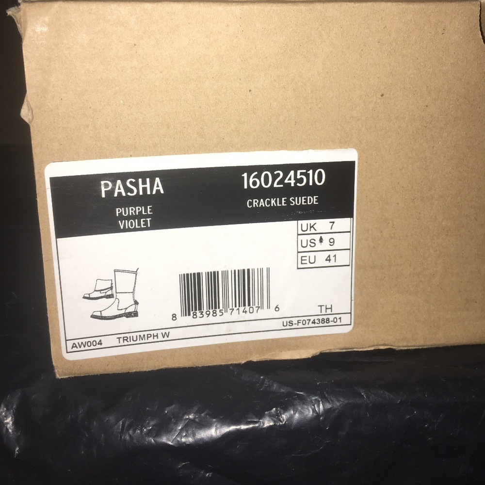 DR. MARTENS RIGGER CALF with FAUX FUR LINED BOOTS